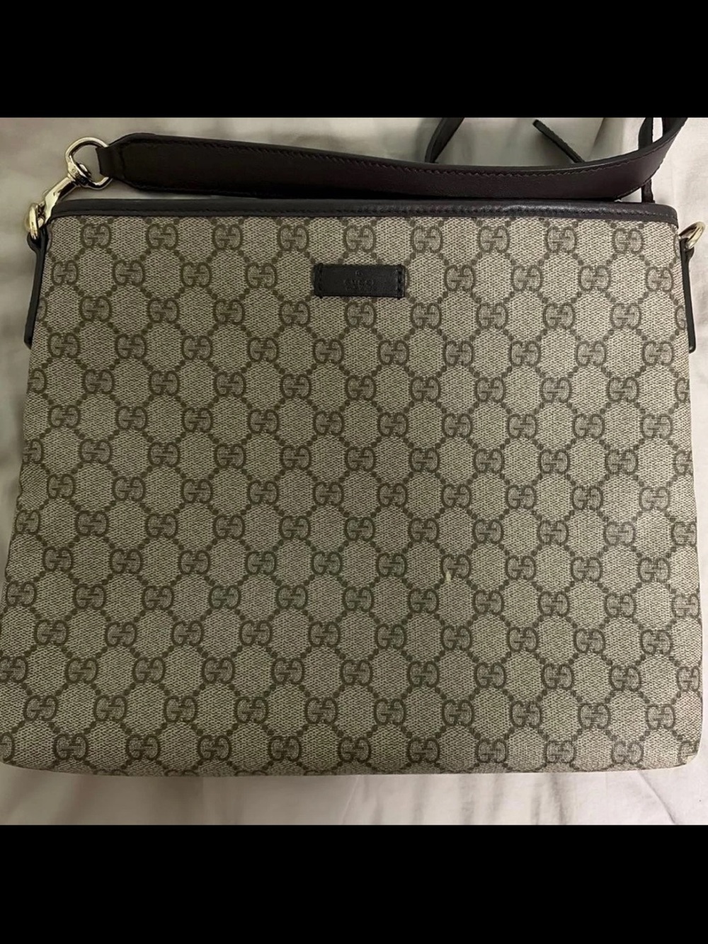 Gucci Beige GG Supreme Messenger Crossbody with Brown Trim